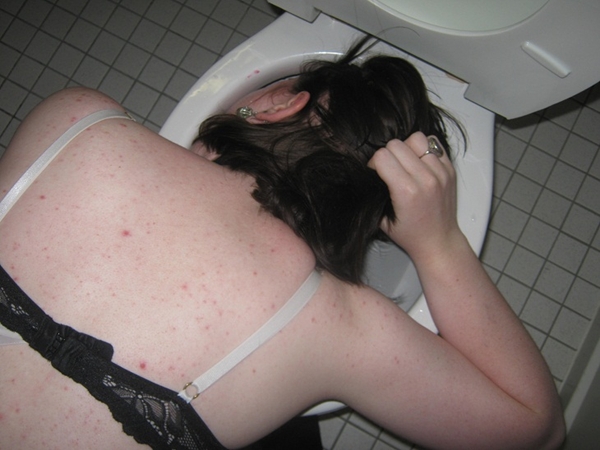 Girl Washing hair in toilet; Fetish 