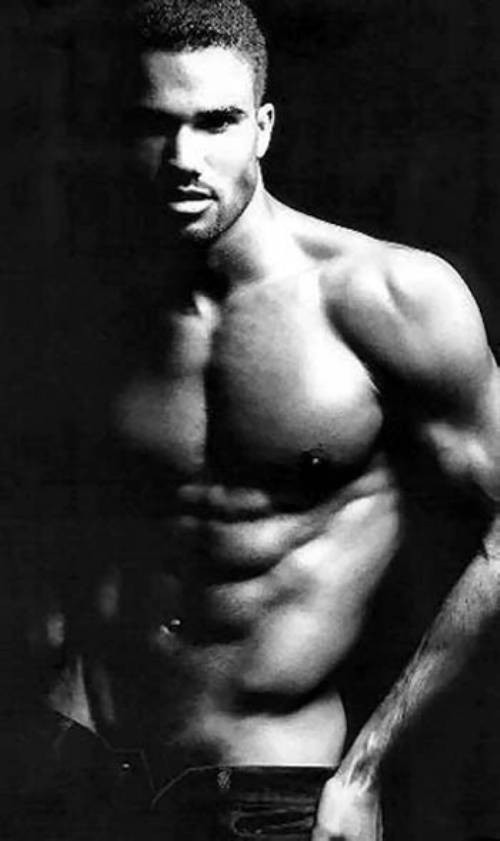 Shemar; Hot 