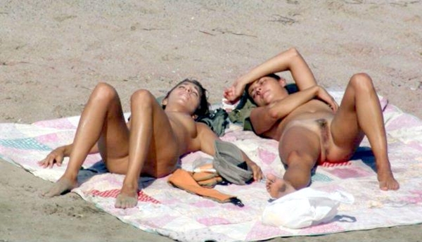 Cunts on Beach - I think these beach lesbians are the most interesting thing what could be on nudist beach!; Amateur Beach 