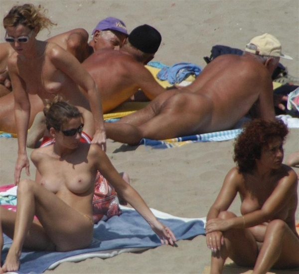 Fucking Beach - Bare Breasts On Beach; Amateur Beach 