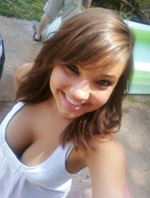...; Amateur Brunette Cleavage Non Nude Selfshot Teen 